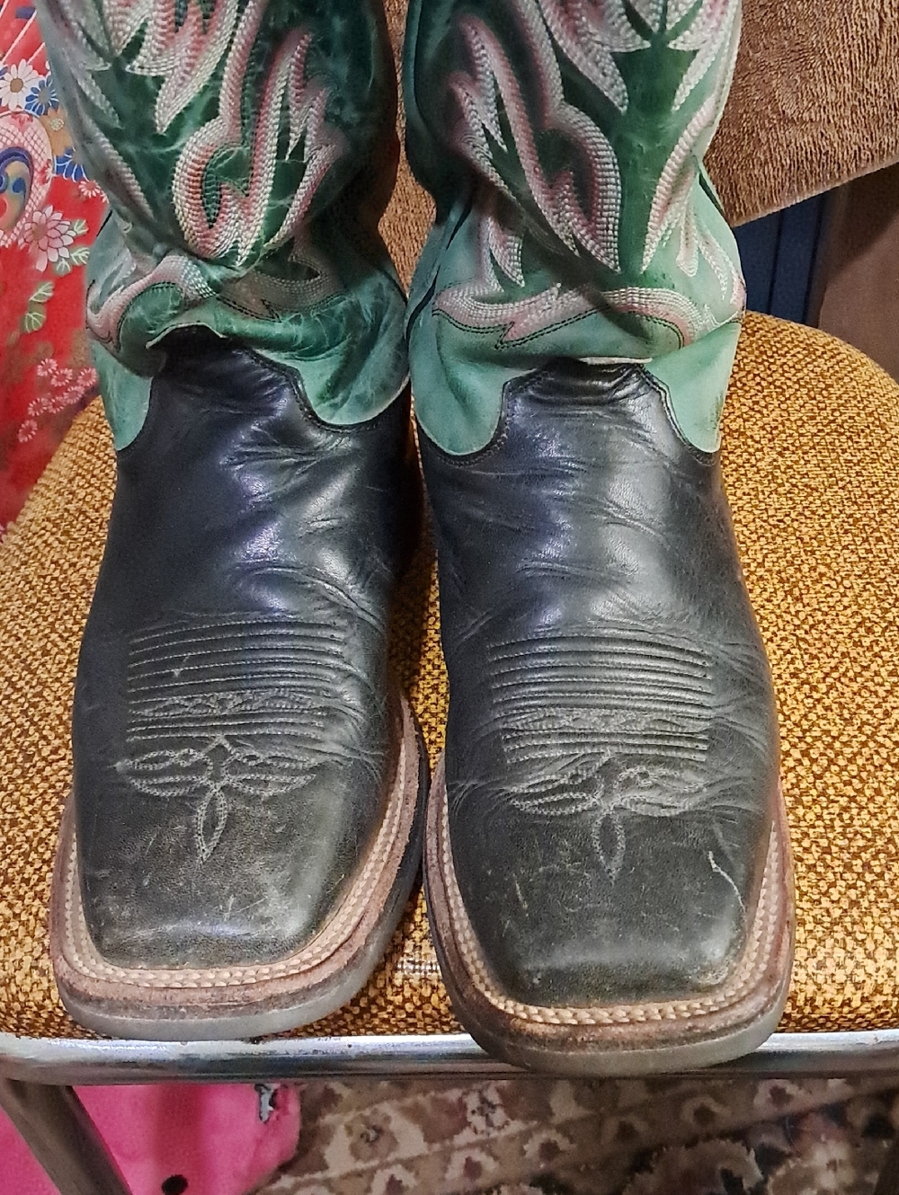 Justin Cowboy Boots - Picture 2 of 11